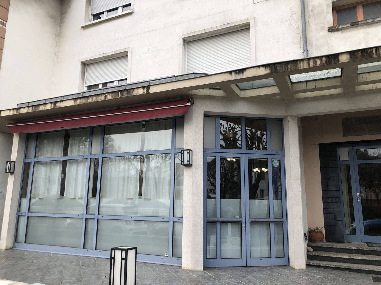 Vittel - Hôtel-restaurant - 600 m2