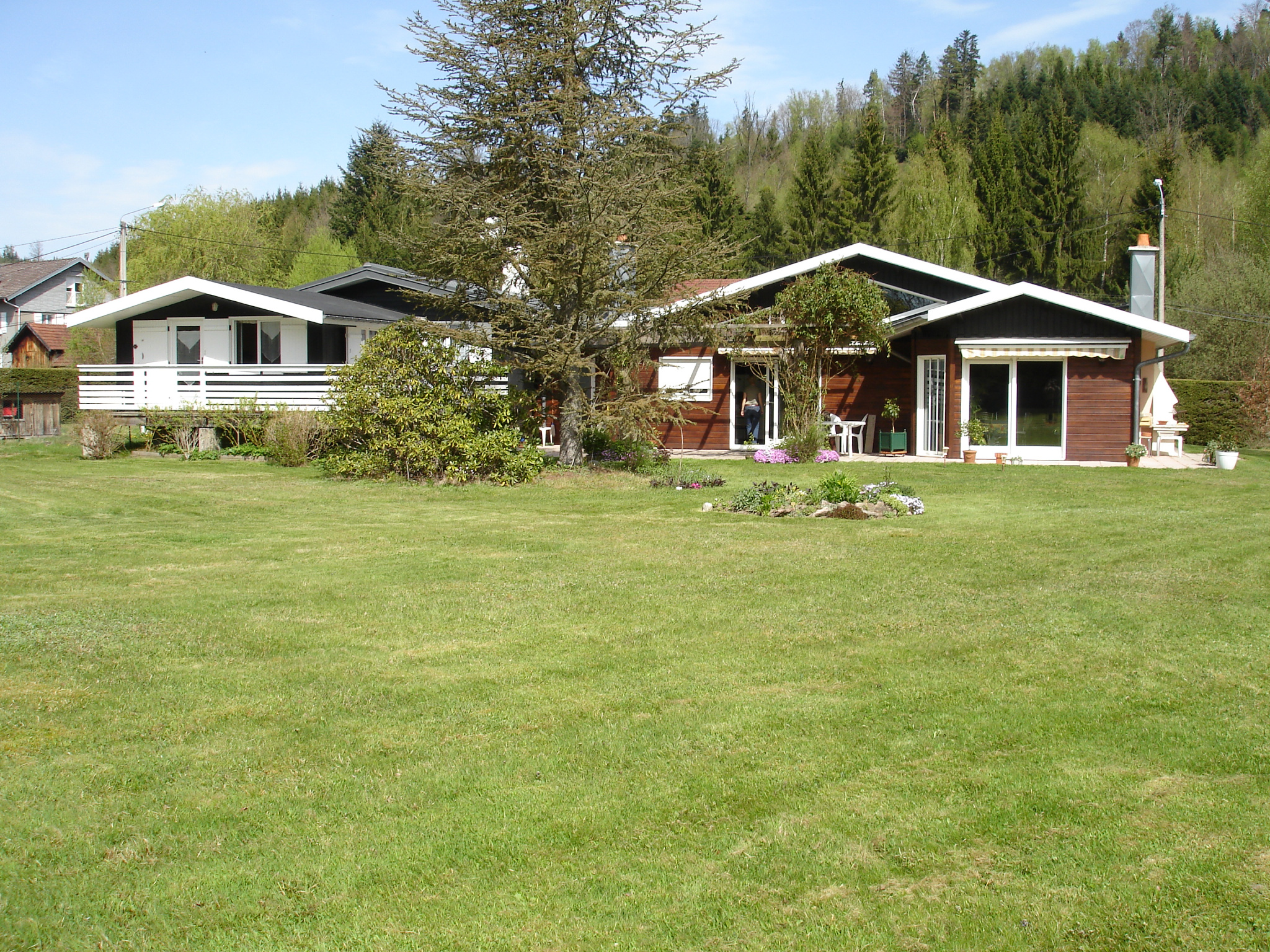 Saint-Léonard - Villa atypique dans quartier calme