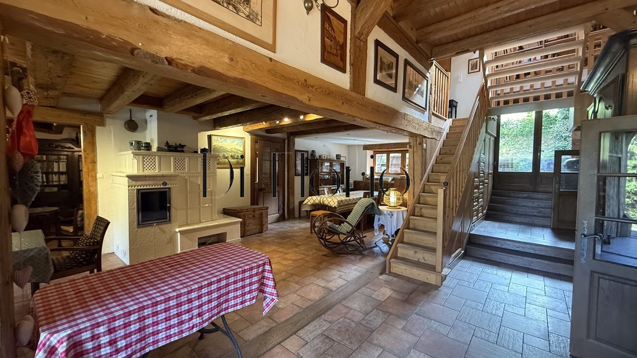 Authentique ferme 380m2 entièrement rénovée Ban de Lavel